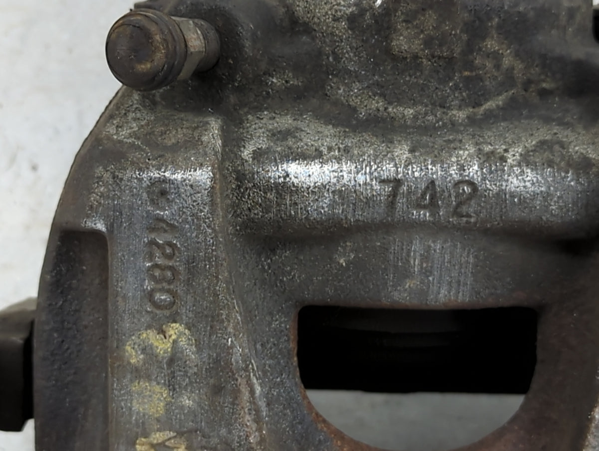 2015-2020 Volkswagen Passat Front Passenger Right Brake Caliper 1510891 - Oemusedautoparts1.com
