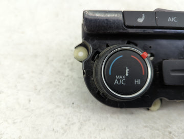 2013-2015 Volkswagen Passat Climate Control Module Temperature AC/Heater Replacement P/N:561907426E 5HB01117709 Fits OEM Used Auto Parts