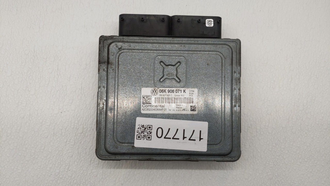2015 Volkswagen Passat PCM Engine Control Computer ECU ECM PCU OEM P/N:06K 906 071 K Fits OEM Used Auto Parts - Oemusedautop