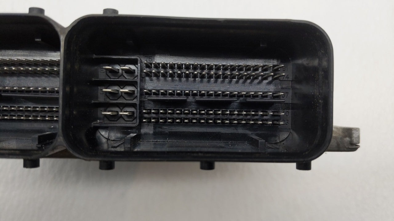 2015 Volkswagen Passat PCM Engine Control Computer ECU ECM PCU OEM P/N:06K 906 071 K Fits OEM Used Auto Parts - Oemusedautop