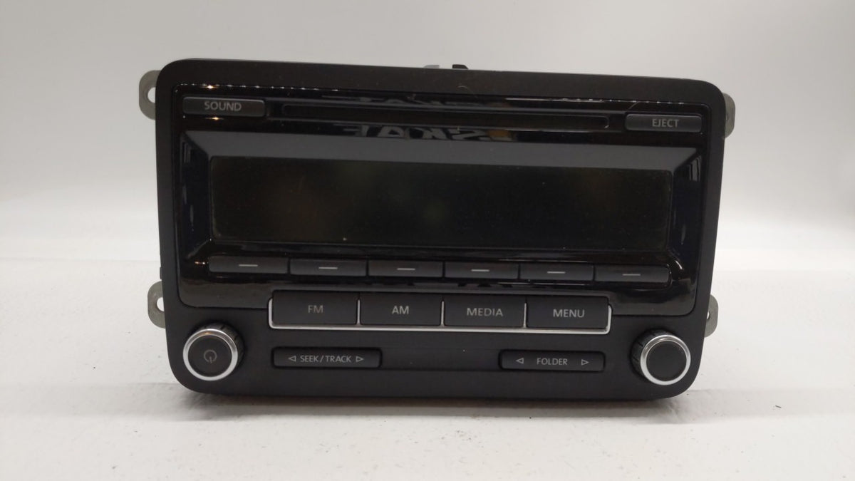 2013-2015 Volkswagen Passat Am Fm Cd Player Radio Receiver 196756 - Oemusedautoparts1.com
