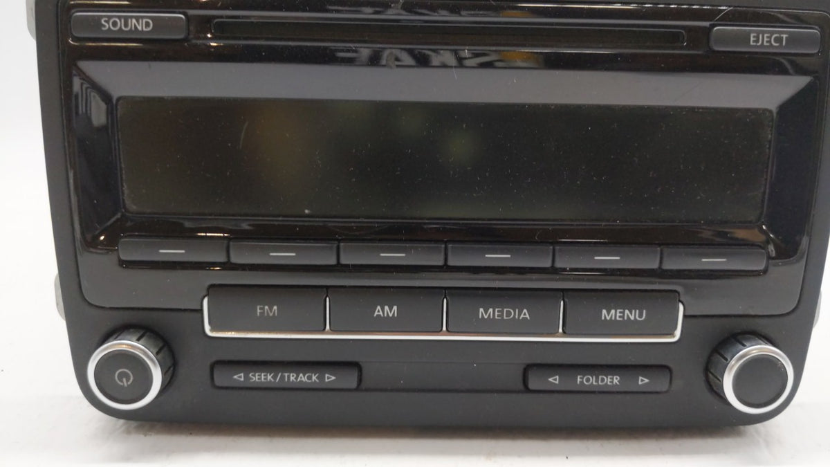 2013-2015 Volkswagen Passat Am Fm Cd Player Radio Receiver 196756 - Oemusedautoparts1.com