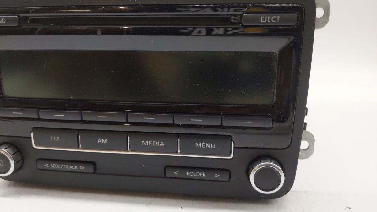 2013-2015 Volkswagen Passat Am Fm Cd Player Radio Receiver 196756 - Oemusedautoparts1.com