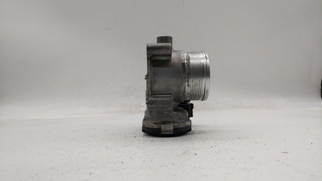 2014-2017 Volkswagen Passat Throttle Body P/N:0 280 750590 06K 133 062 D, 06K 133 062 E Fits Fits 2014 2015 2016 2017 OEM Us