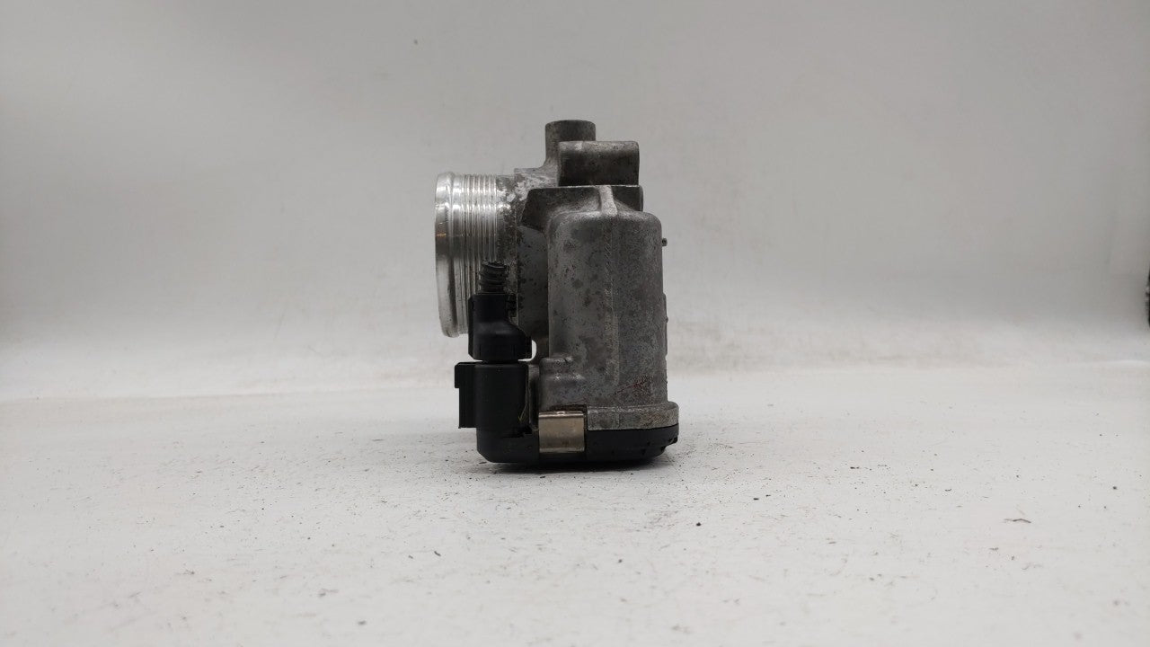 2014-2017 Volkswagen Passat Throttle Body P/N:0 280 750590 06K 133 062 D, 06K 133 062 E Fits Fits 2014 2015 2016 2017 OEM Us