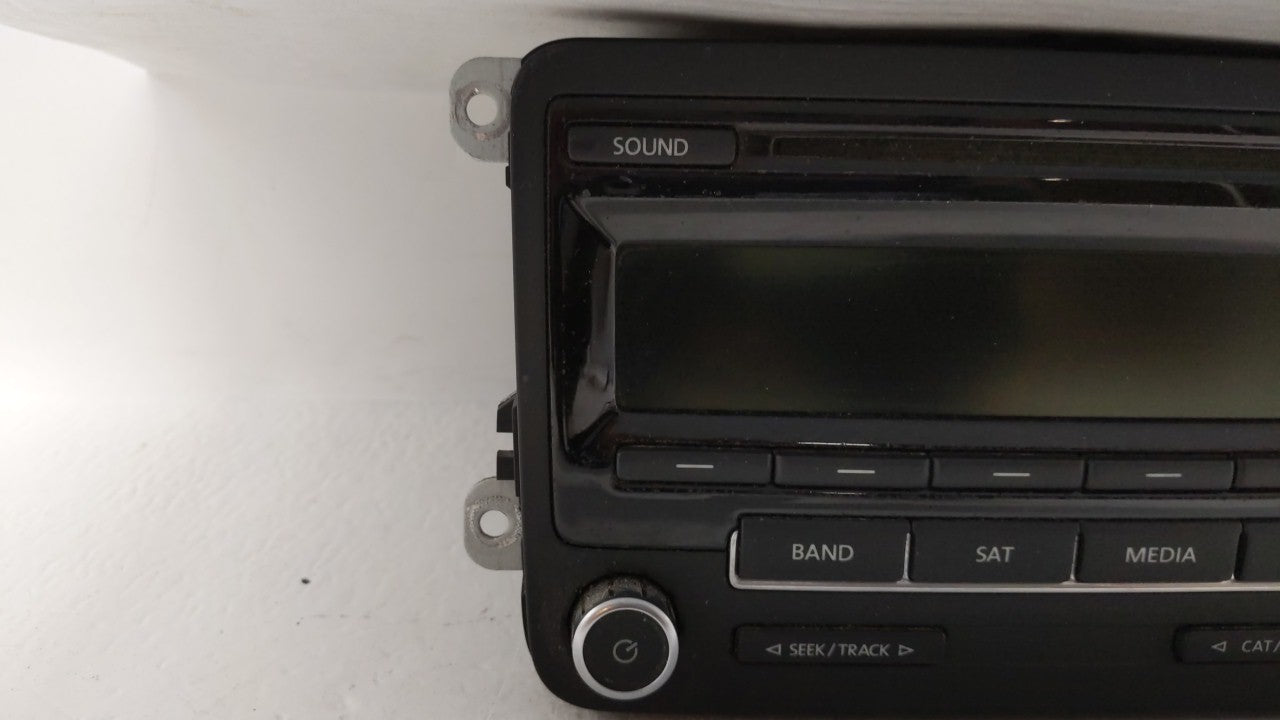 2013-2015 Volkswagen Passat Radio AM FM Cd Player Receiver Replacement P/N:1K0 035 164 G 1K0 035 164 F Fits Fits 2013 2014 2