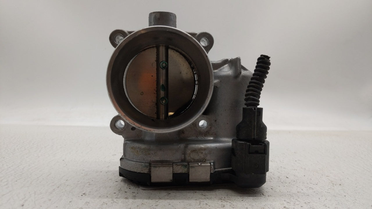 2014-2017 Volkswagen Passat Throttle Body P/N:0 280 750 718 0 280 750590, 06K 133 062 D Fits Fits 2014 2015 2016 2017 OEM Us