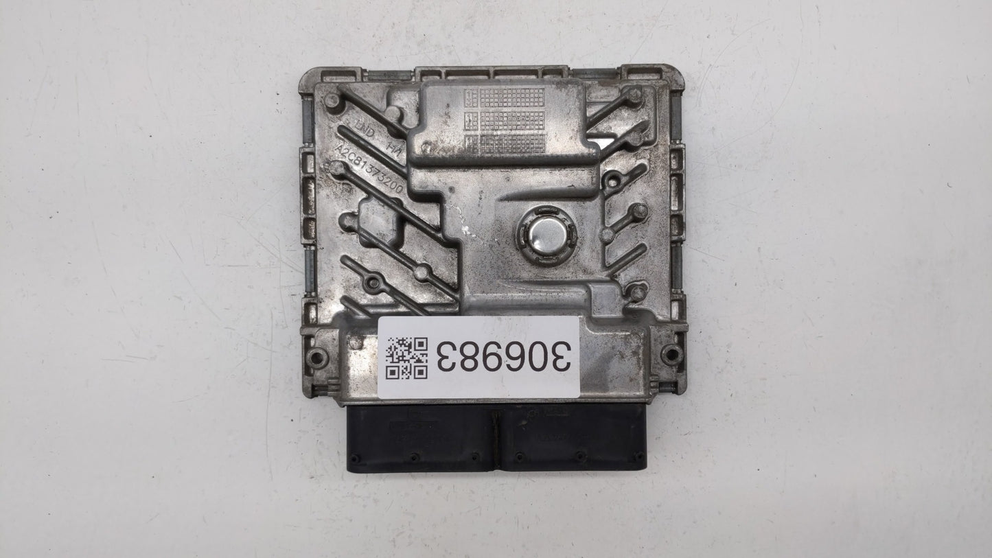 2015 Volkswagen Passat PCM Engine Control Computer ECU ECM PCU OEM P/N:06K 906 071 K Fits OEM Used Auto Parts - Oemusedautop