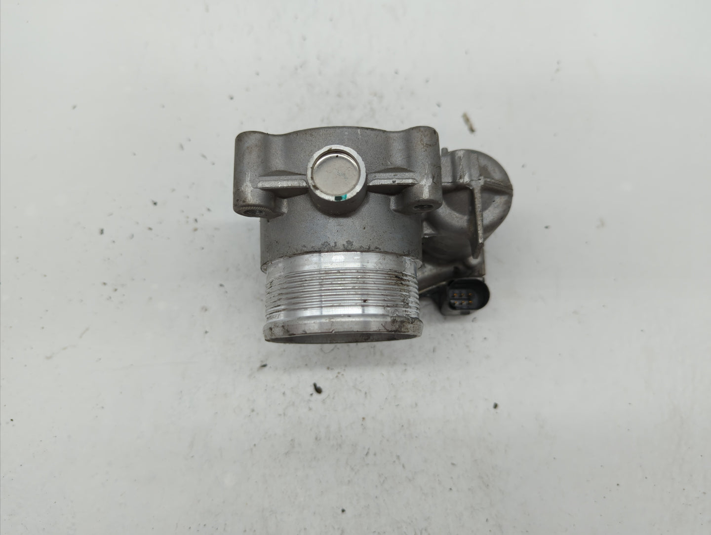 2014-2017 Volkswagen Passat Throttle Body P/N:0 280 750 718 0 280 750590, 06K 133 062 D Fits Fits 2014 2015 2016 2017 OEM Us