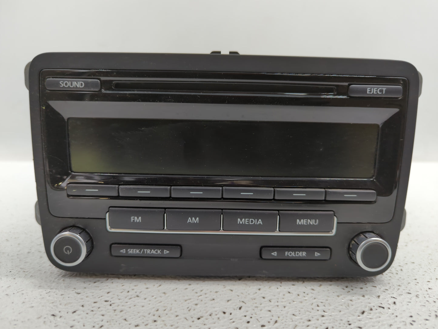 2012-2015 Volkswagen Passat Radio AM FM Cd Player Receiver Replacement P/N:1K0035164D 1K0 035 164 D Fits OEM Used Auto Parts