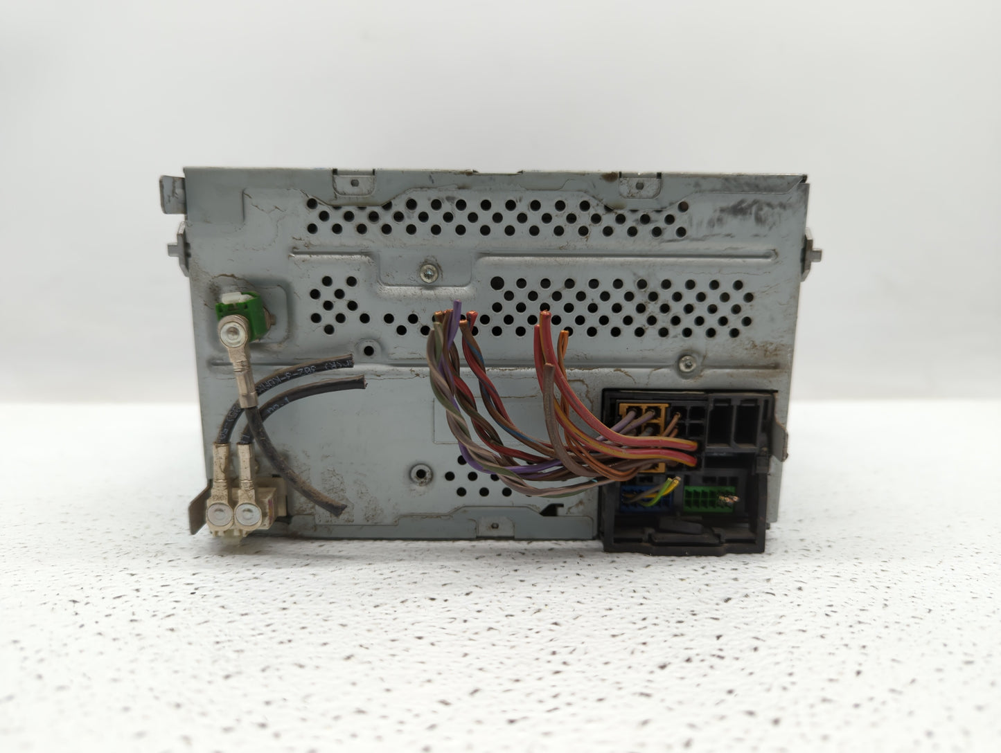 2013-2015 Volkswagen Passat Radio AM FM Cd Player Receiver Replacement P/N:1K0035164F 1K0 035 164 F Fits Fits 2013 2014 2015