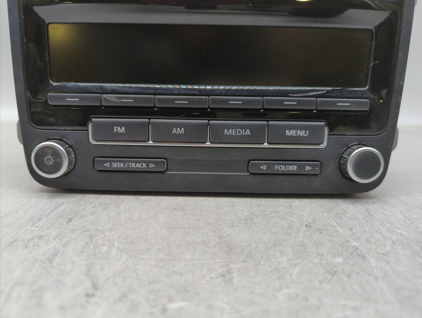 2012-2015 Volkswagen Passat Radio AM FM Cd Player Receiver Replacement P/N:1K0035164D 1K0 035 164 D Fits OEM Used Auto Parts