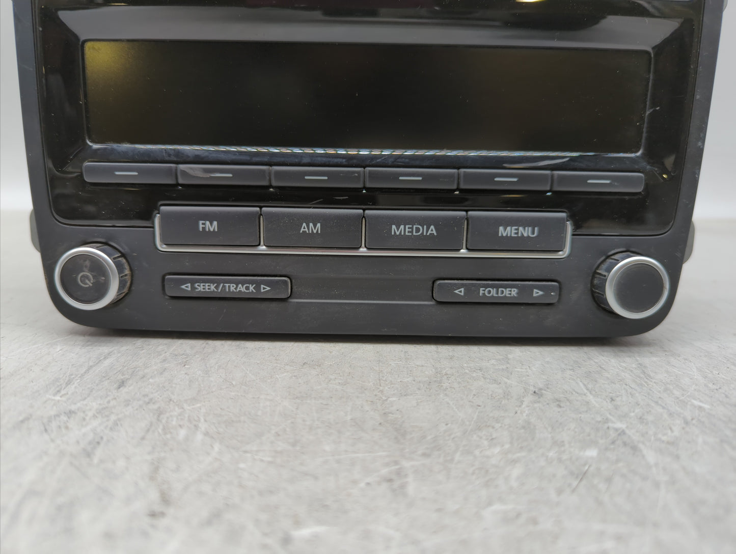 2012-2015 Volkswagen Passat Radio AM FM Cd Player Receiver Replacement P/N:1K0035164D 1K0 035 164 D Fits OEM Used Auto Parts