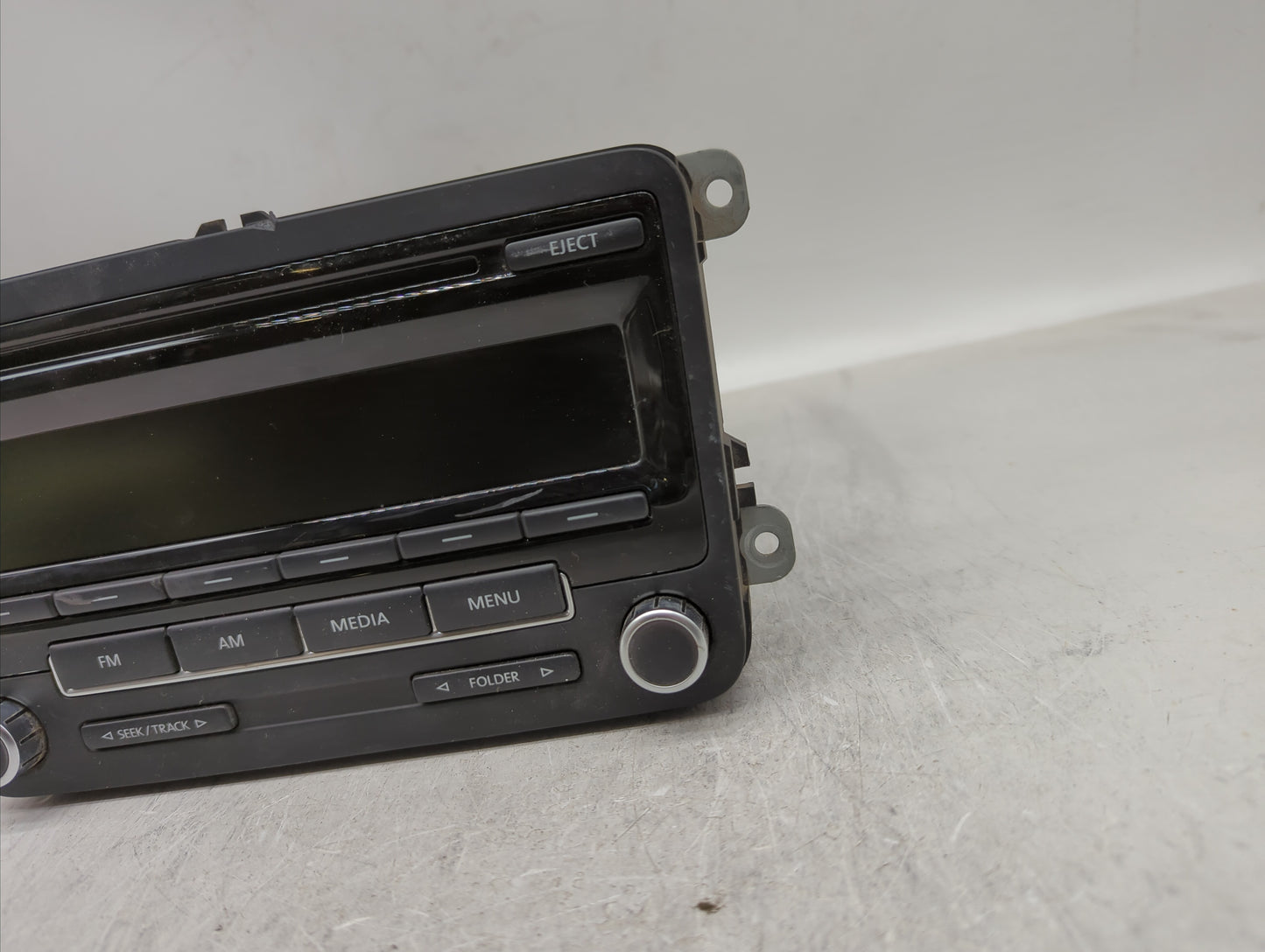 2012-2015 Volkswagen Passat Radio AM FM Cd Player Receiver Replacement P/N:1K0035164D 1K0 035 164 D Fits OEM Used Auto Parts