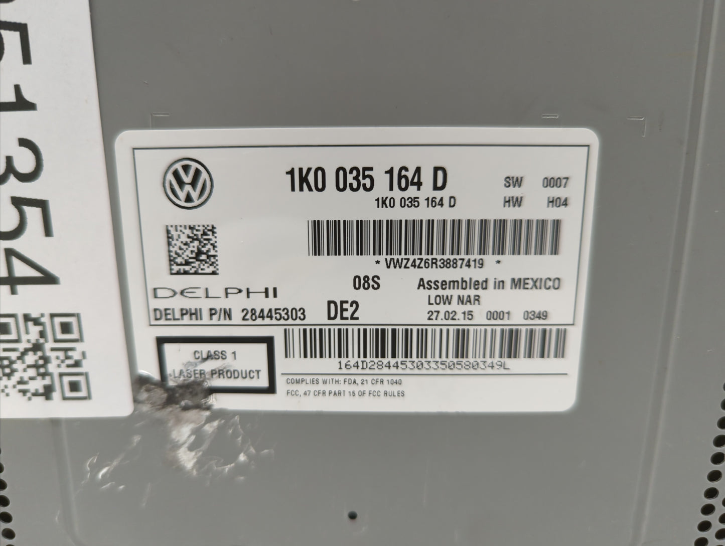 2012-2015 Volkswagen Passat Radio AM FM Cd Player Receiver Replacement P/N:1K0035164D 1K0 035 164 D Fits OEM Used Auto Parts