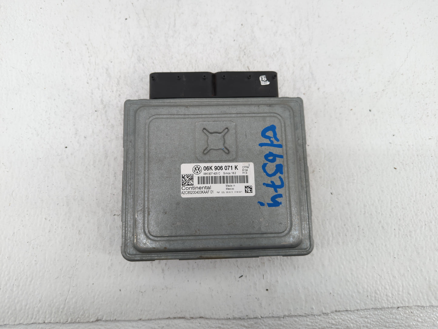 2015 Volkswagen Passat PCM Engine Control Computer ECU ECM PCU OEM P/N:06K 906 071 K Fits OEM Used Auto Parts - Oemusedautop