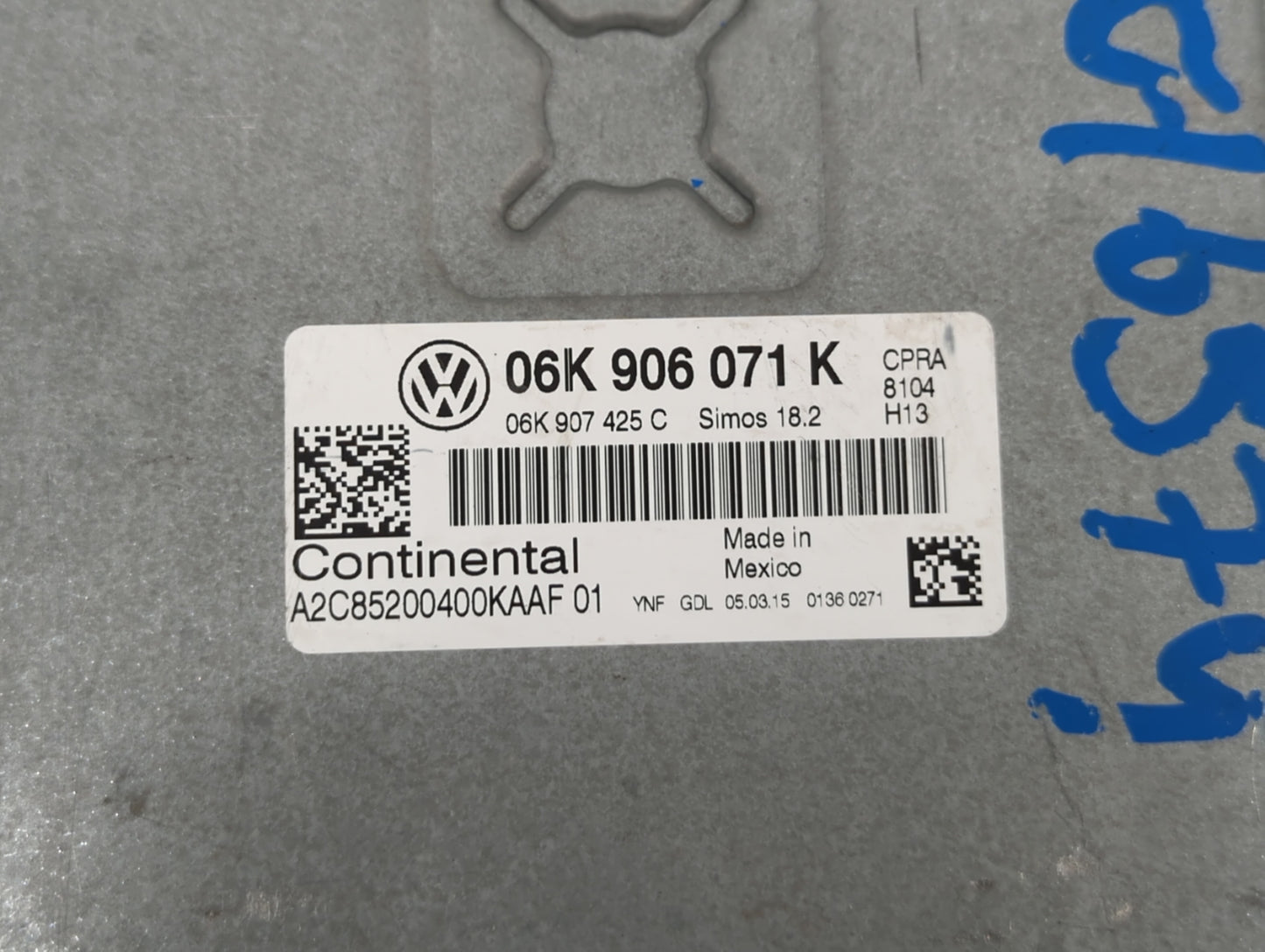 2015 Volkswagen Passat PCM Engine Control Computer ECU ECM PCU OEM P/N:06K 906 071 K Fits OEM Used Auto Parts - Oemusedautop