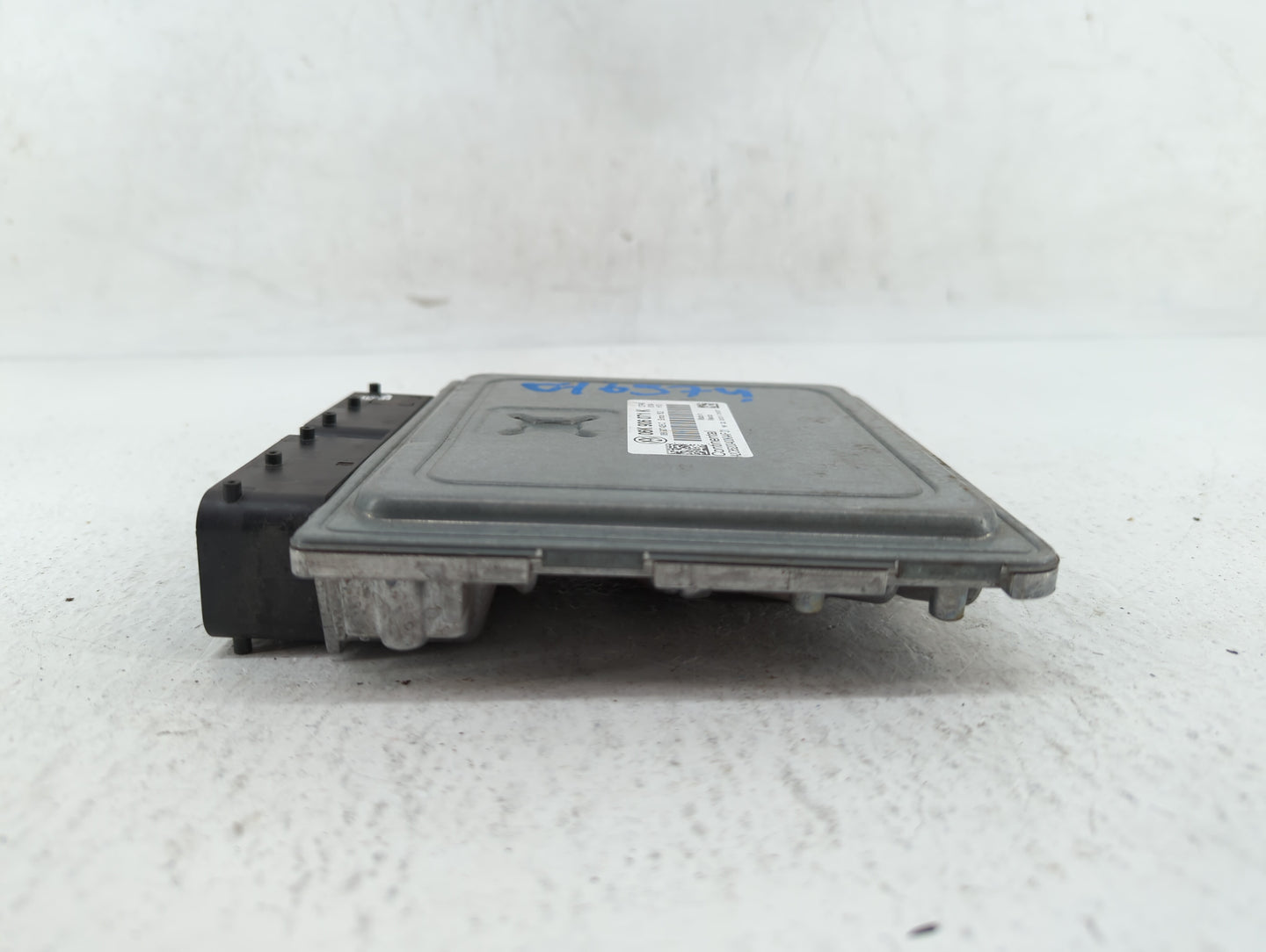 2015 Volkswagen Passat PCM Engine Control Computer ECU ECM PCU OEM P/N:06K 906 071 K Fits OEM Used Auto Parts - Oemusedautop