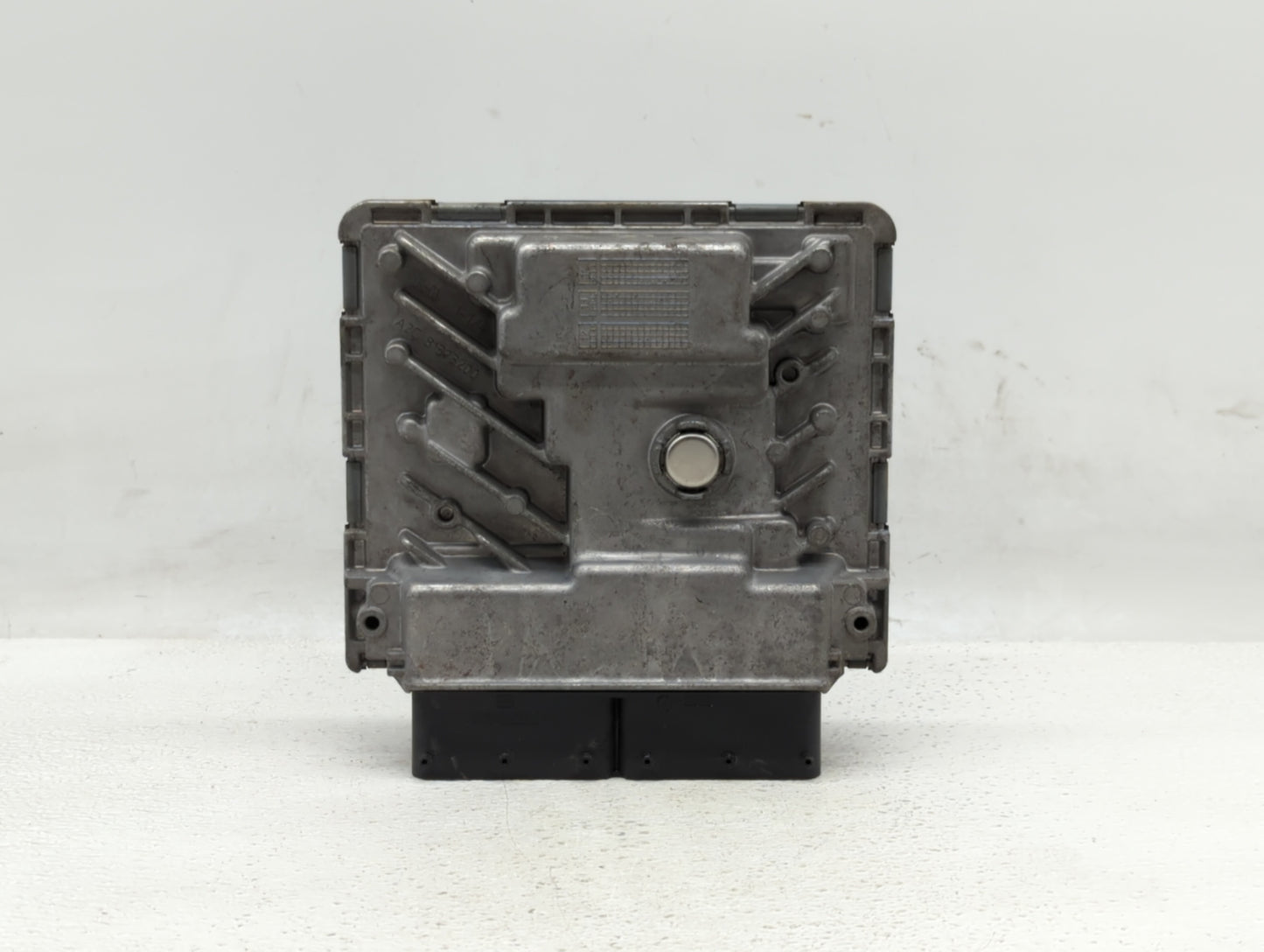 2015 Volkswagen Passat PCM Engine Control Computer ECU ECM PCU OEM P/N:06K 906 071 J 06K 907 425 C Fits OEM Used Auto Parts 