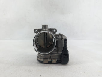 compare product 2014-2017 Volkswagen Passat Throttle Body P/N:0 280 750 718 0 280 750590, 06K 133 062 D Fits Fits 2014 2015 2016 2017 OEM Used Auto Parts