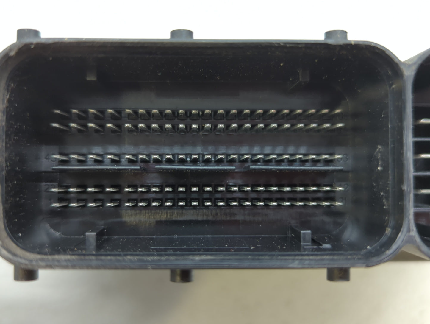 2015 Volkswagen Passat PCM Engine Control Computer ECU ECM PCU OEM P/N:06K 906 071 K Fits OEM Used Auto Parts - Oemusedautop