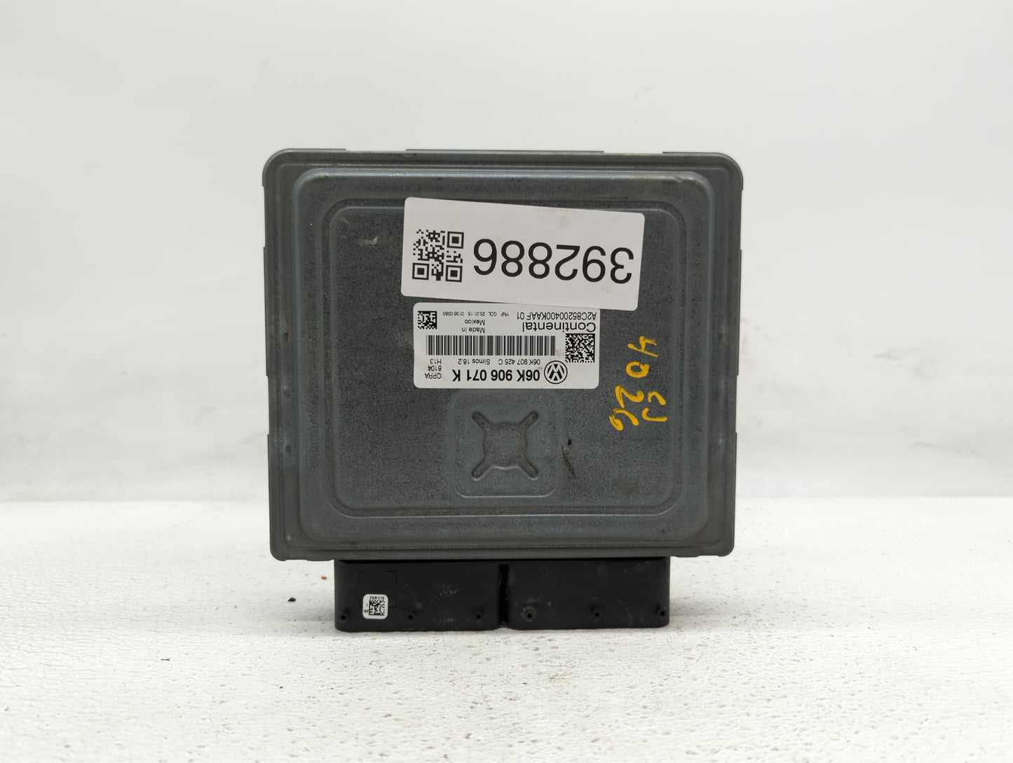 2015 Volkswagen Passat PCM Engine Control Computer ECU ECM PCU OEM P/N:06K 906 071 K Fits OEM Used Auto Parts - Oemusedautop