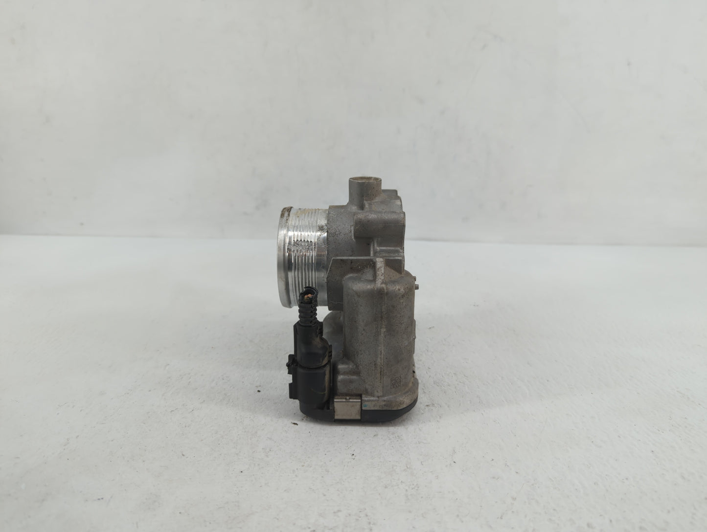 2014-2017 Volkswagen Passat Throttle Body P/N:0 280 750 718 0 280 750590, 06K 133 062 D Fits Fits 2014 2015 2016 2017 OEM Us