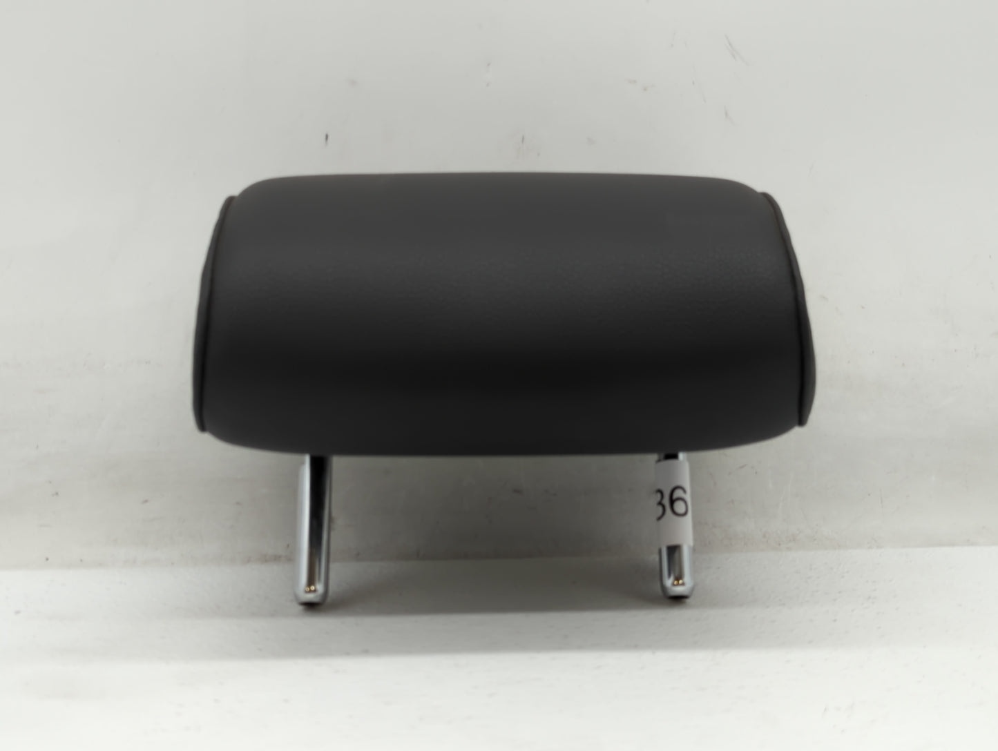 2012-2015 Volkswagen Passat Headrest Head Rest Rear Center Seat Fits Fits 2012 2013 2014 2015 OEM Used Auto Parts - Oemuseda