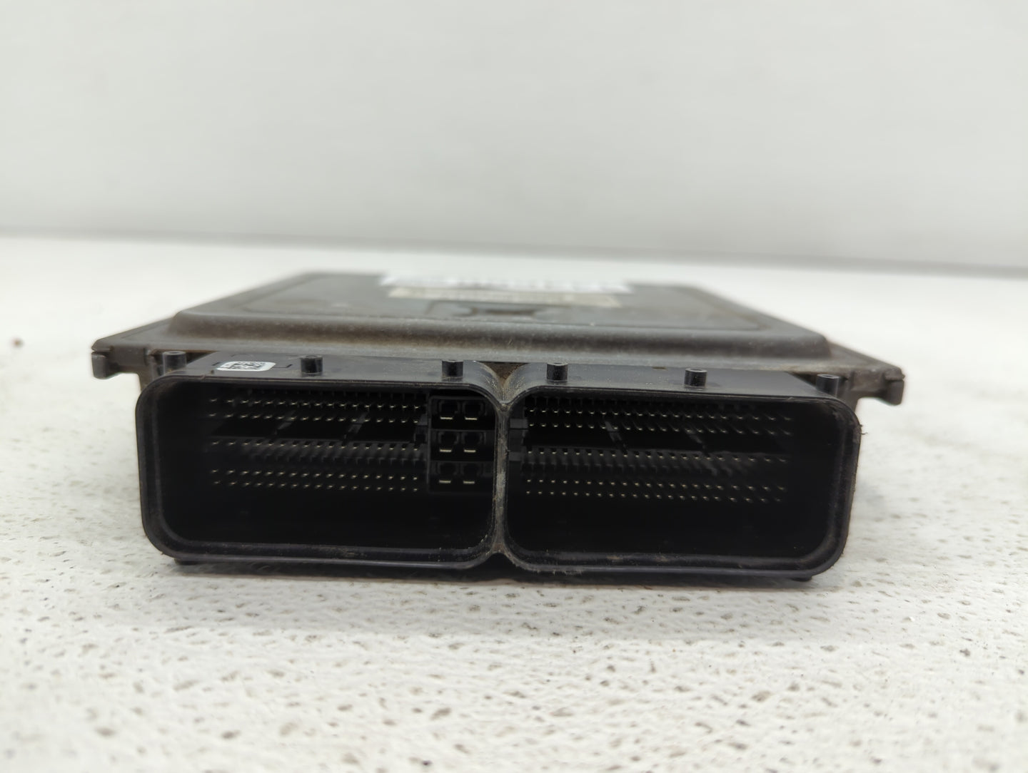 2015 Volkswagen Passat PCM Engine Control Computer ECU ECM PCU OEM P/N:06K 906 071 K Fits OEM Used Auto Parts - Oemusedautop