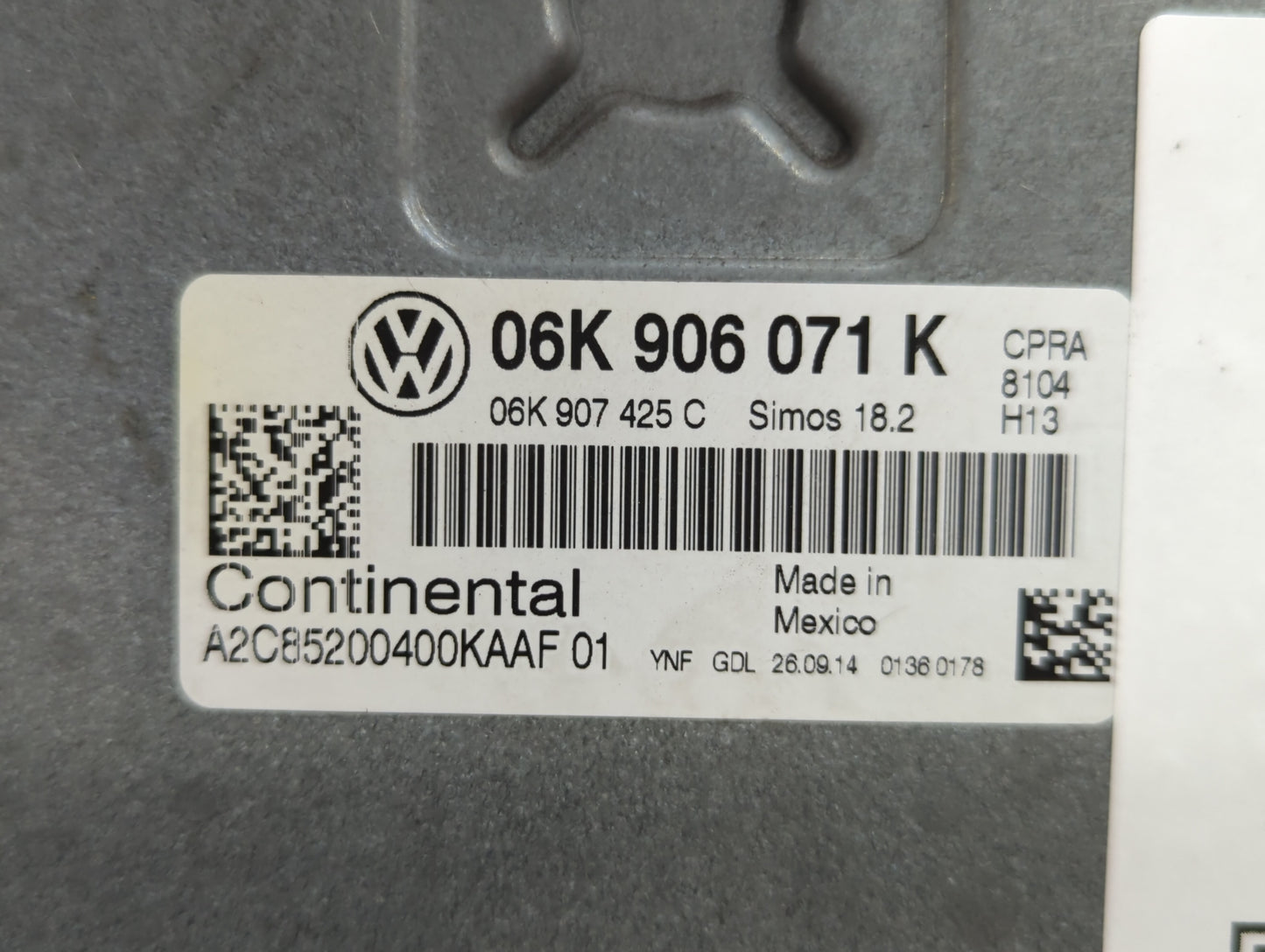 2015 Volkswagen Passat PCM Engine Control Computer ECU ECM PCU OEM P/N:06K 906 071 K Fits OEM Used Auto Parts - Oemusedautop