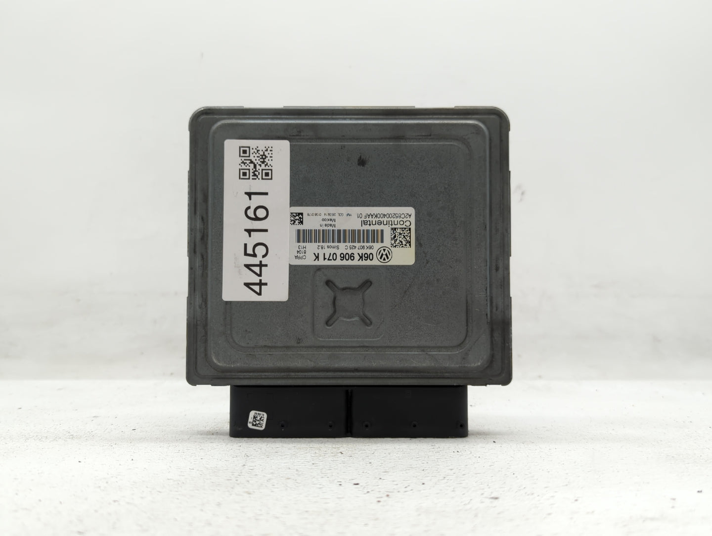 2015 Volkswagen Passat PCM Engine Control Computer ECU ECM PCU OEM P/N:06K 906 071 K Fits OEM Used Auto Parts - Oemusedautop