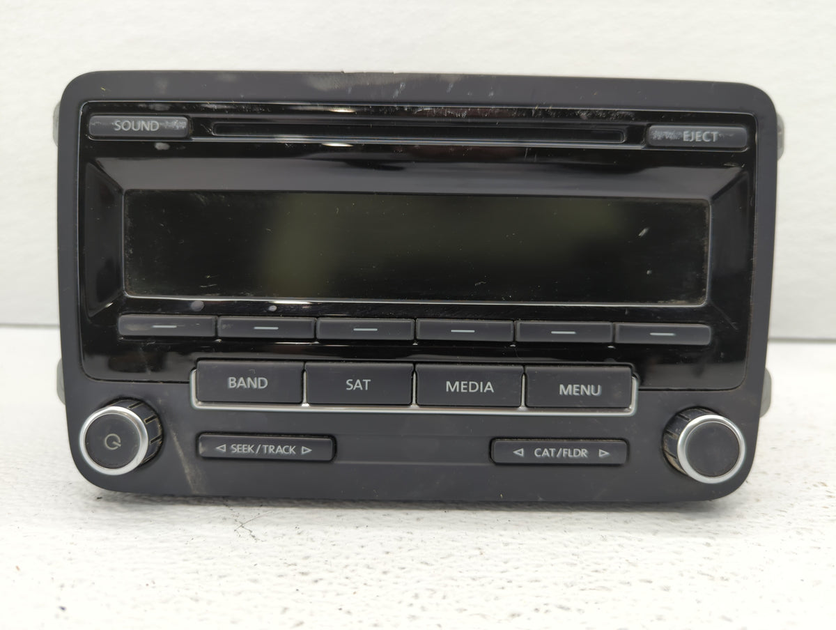 2012-2015 Volkswagen Passat Am Fm Cd Player Radio Receiver 451334 - Oemusedautoparts1.com