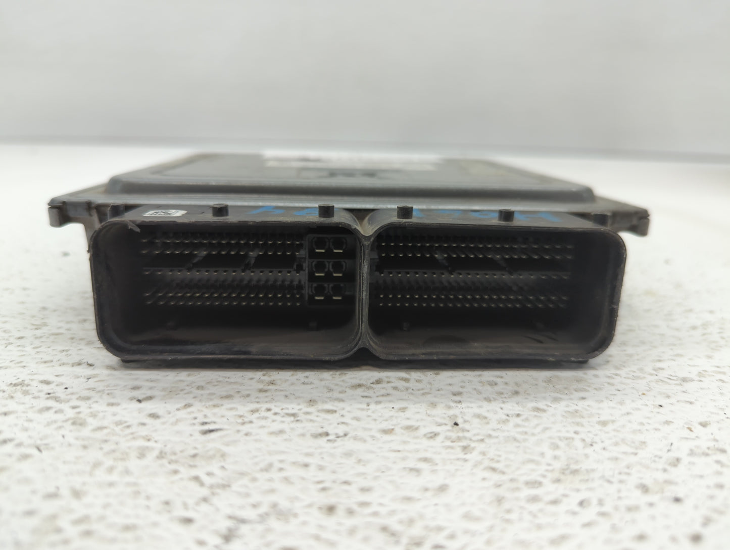 2015 Volkswagen Passat PCM Engine Control Computer ECU ECM PCU OEM P/N:06K 906 071 K Fits OEM Used Auto Parts - Oemusedautop