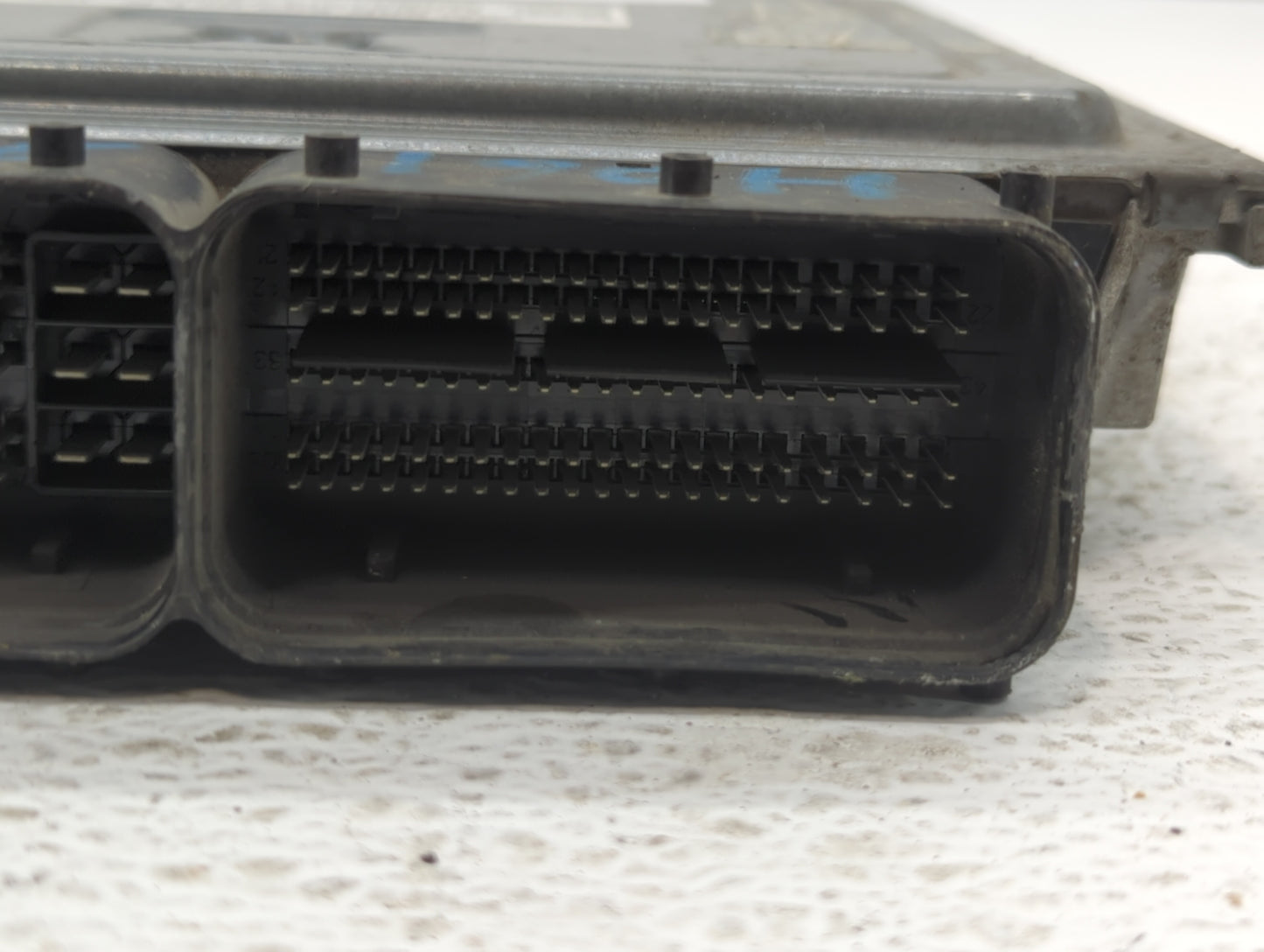 2015 Volkswagen Passat PCM Engine Control Computer ECU ECM PCU OEM P/N:06K 906 071 K Fits OEM Used Auto Parts - Oemusedautop