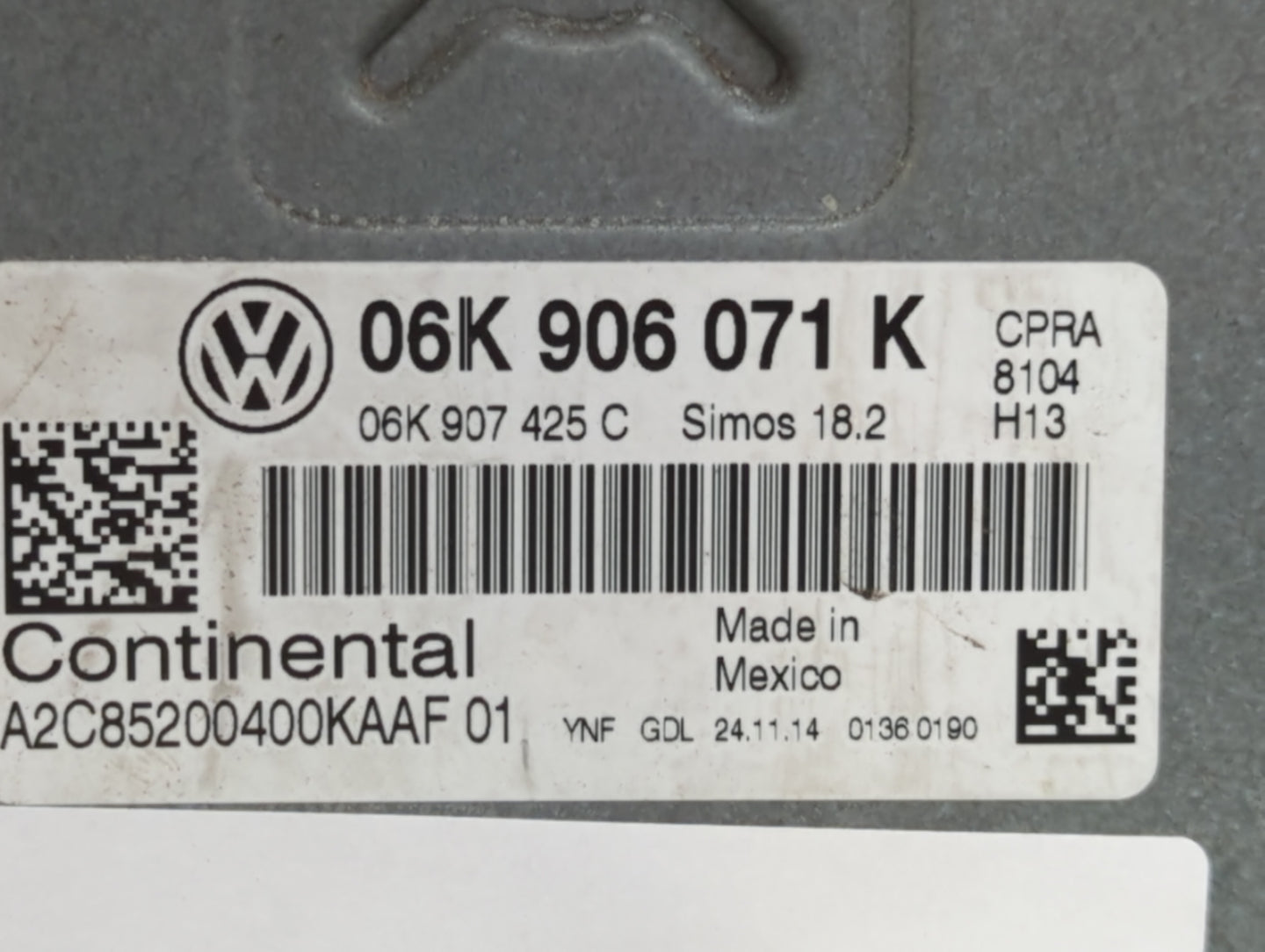 2015 Volkswagen Passat PCM Engine Control Computer ECU ECM PCU OEM P/N:06K 906 071 K Fits OEM Used Auto Parts - Oemusedautop