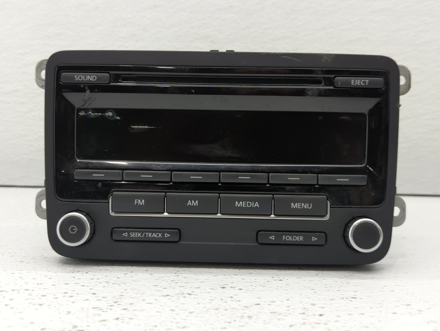 2012-2015 Volkswagen Passat Am Fm Cd Player Radio Receiver - Oemusedautoparts1.com