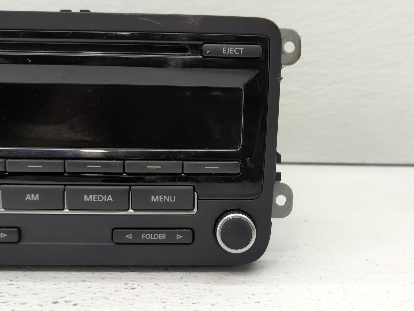 2012-2015 Volkswagen Passat Am Fm Cd Player Radio Receiver - Oemusedautoparts1.com