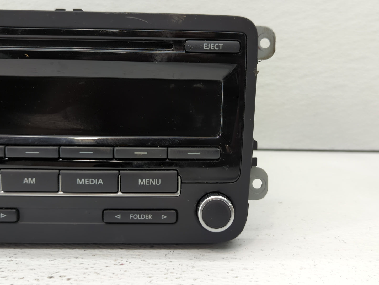 2012-2015 Volkswagen Passat Am Fm Cd Player Radio Receiver - Oemusedautoparts1.com