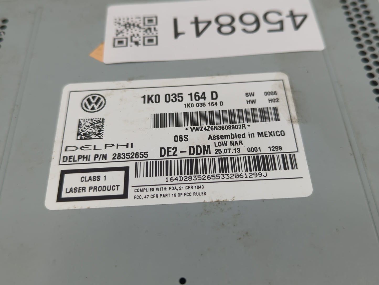 2012-2015 Volkswagen Passat Am Fm Cd Player Radio Receiver - Oemusedautoparts1.com