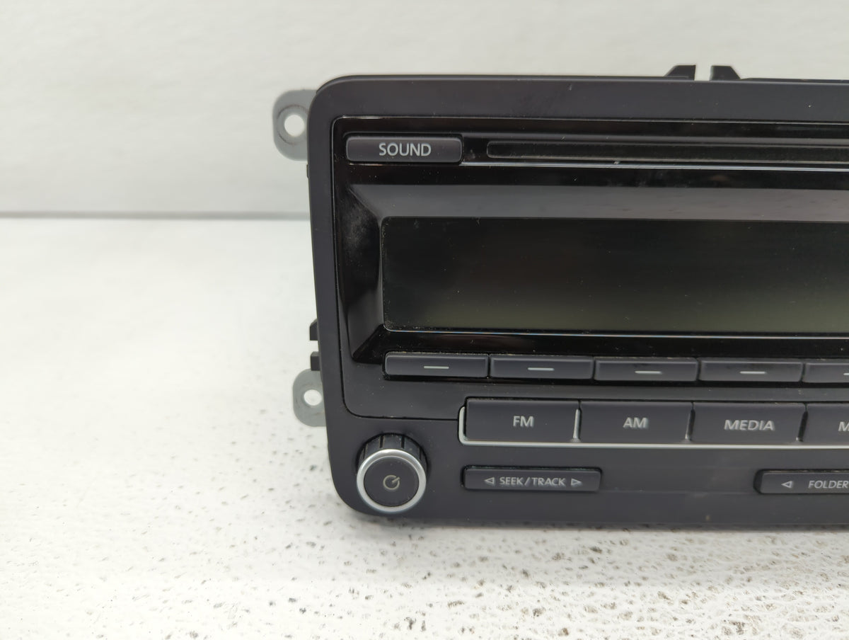 2012-2015 Volkswagen Passat Am Fm Cd Player Radio Receiver 456844 - Oemusedautoparts1.com