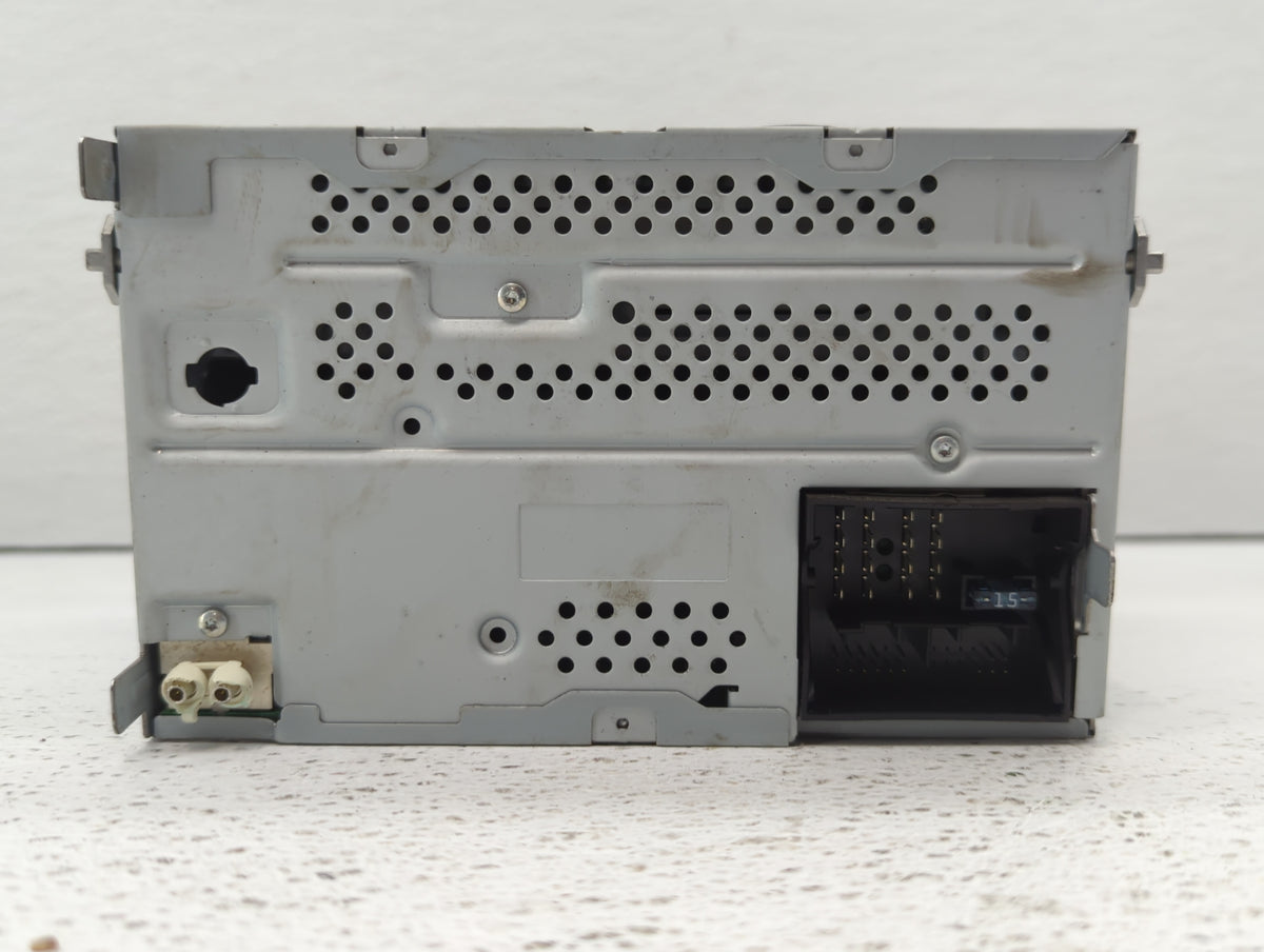 2012-2015 Volkswagen Passat Am Fm Cd Player Radio Receiver 456844 - Oemusedautoparts1.com