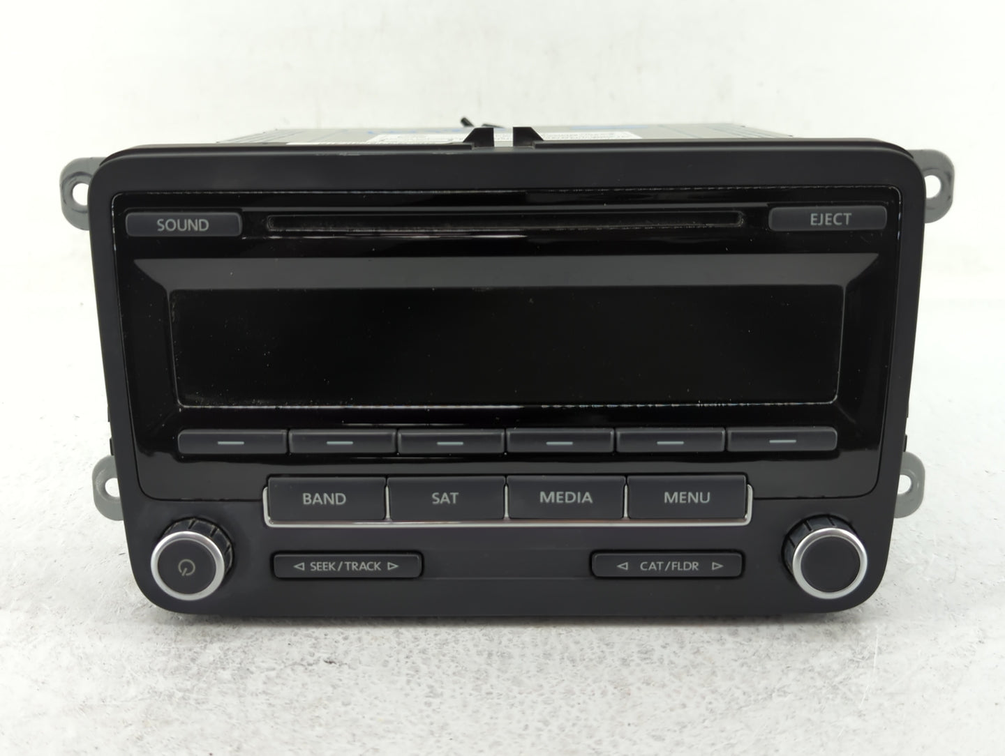2012-2015 Volkswagen Passat Radio AM FM Cd Player Receiver Replacement P/N:1K0 035 164 D 1K0 035 164 F Fits OEM Used Auto Pa