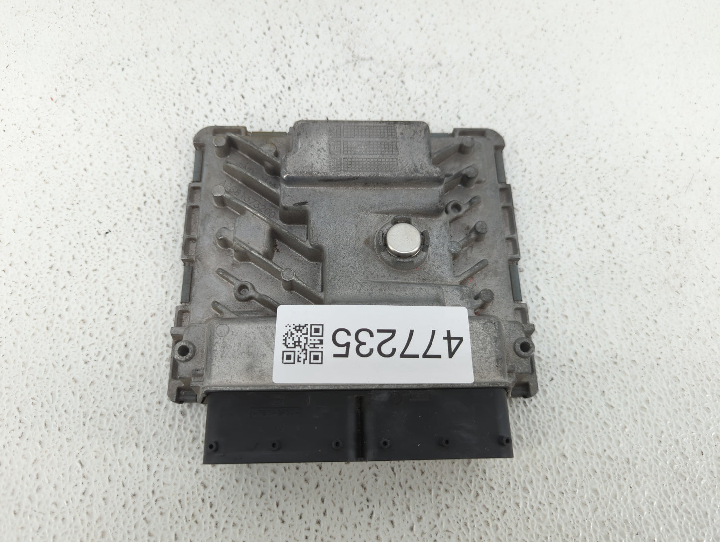 2015 Volkswagen Passat PCM Engine Control Computer ECU ECM PCU OEM P/N:06K 906 071 J Fits OEM Used Auto Parts - Oemusedautop