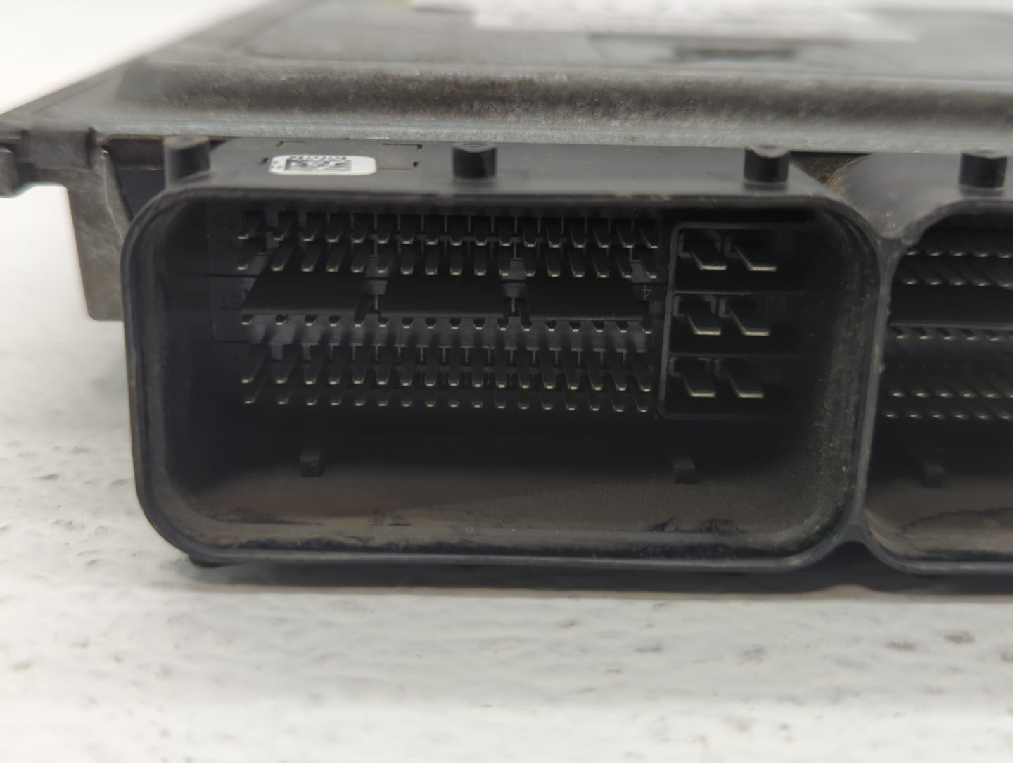 2015 Volkswagen Passat PCM Engine Control Computer ECU ECM PCU OEM P/N:06K 906 071 K Fits OEM Used Auto Parts - Oemusedautop
