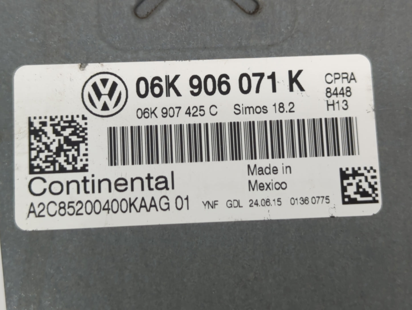 2015 Volkswagen Passat PCM Engine Control Computer ECU ECM PCU OEM P/N:06K 906 071 K Fits OEM Used Auto Parts - Oemusedautop