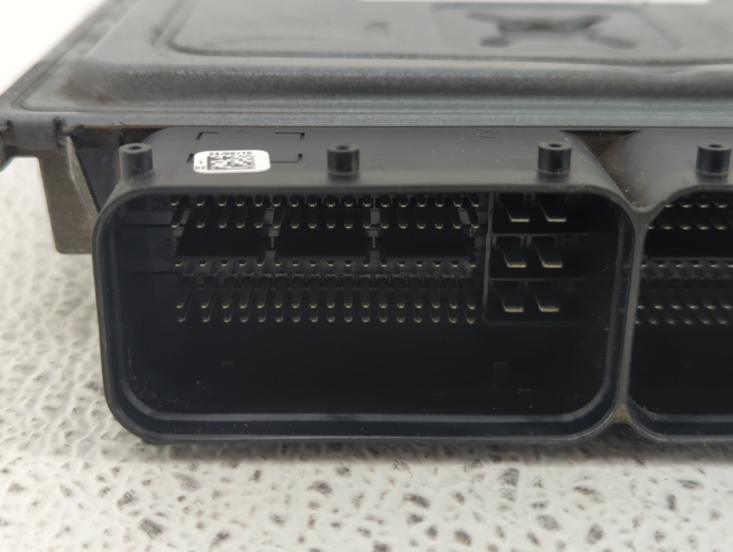 2015 Volkswagen Passat PCM Engine Control Computer ECU ECM PCU OEM P/N:06K 906 071 K Fits OEM Used Auto Parts - Oemusedautop