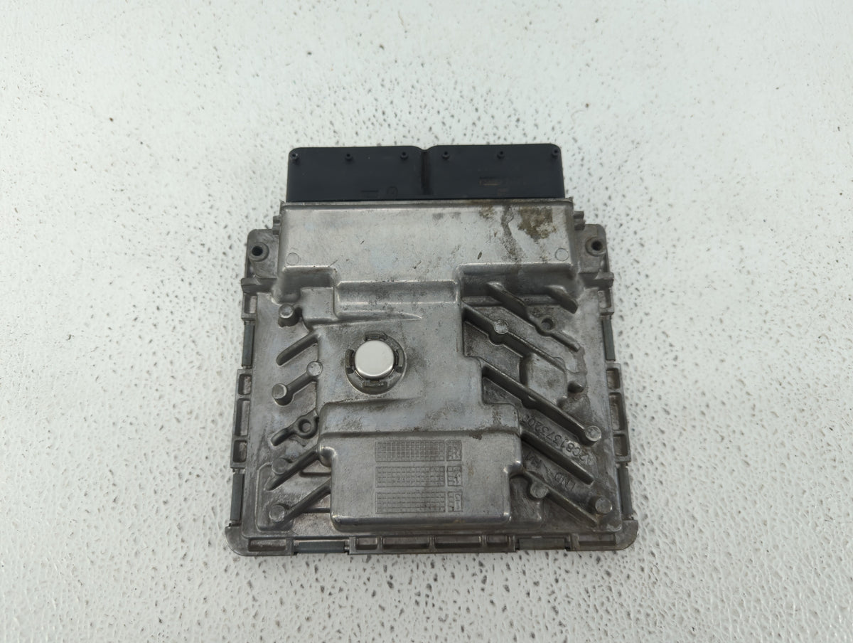 2015 Volkswagen Passat PCM Engine Control Computer ECU ECM PCU OEM P/N:06K 906 071 K OEM Used Auto Parts - Oemusedautoparts1