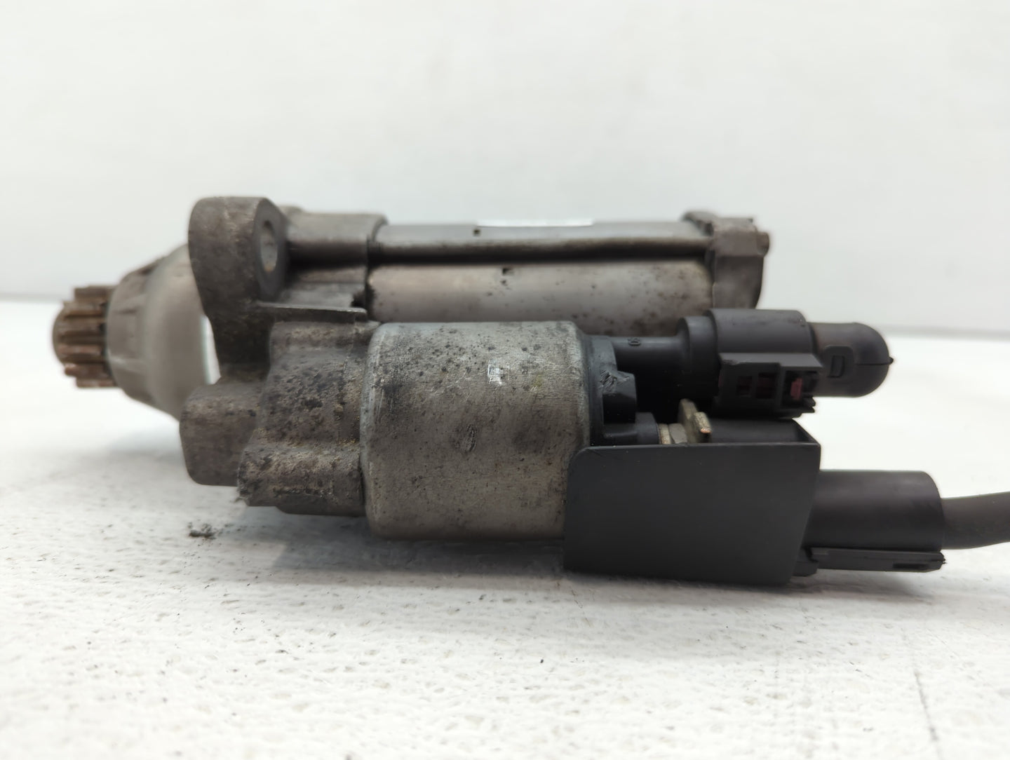 2014-2020 Volkswagen Passat Car Starter Motor Solenoid OEM P/N:02M 911 024 Fits Fits 2014 2015 2016 2017 2018 2019 2020 2021