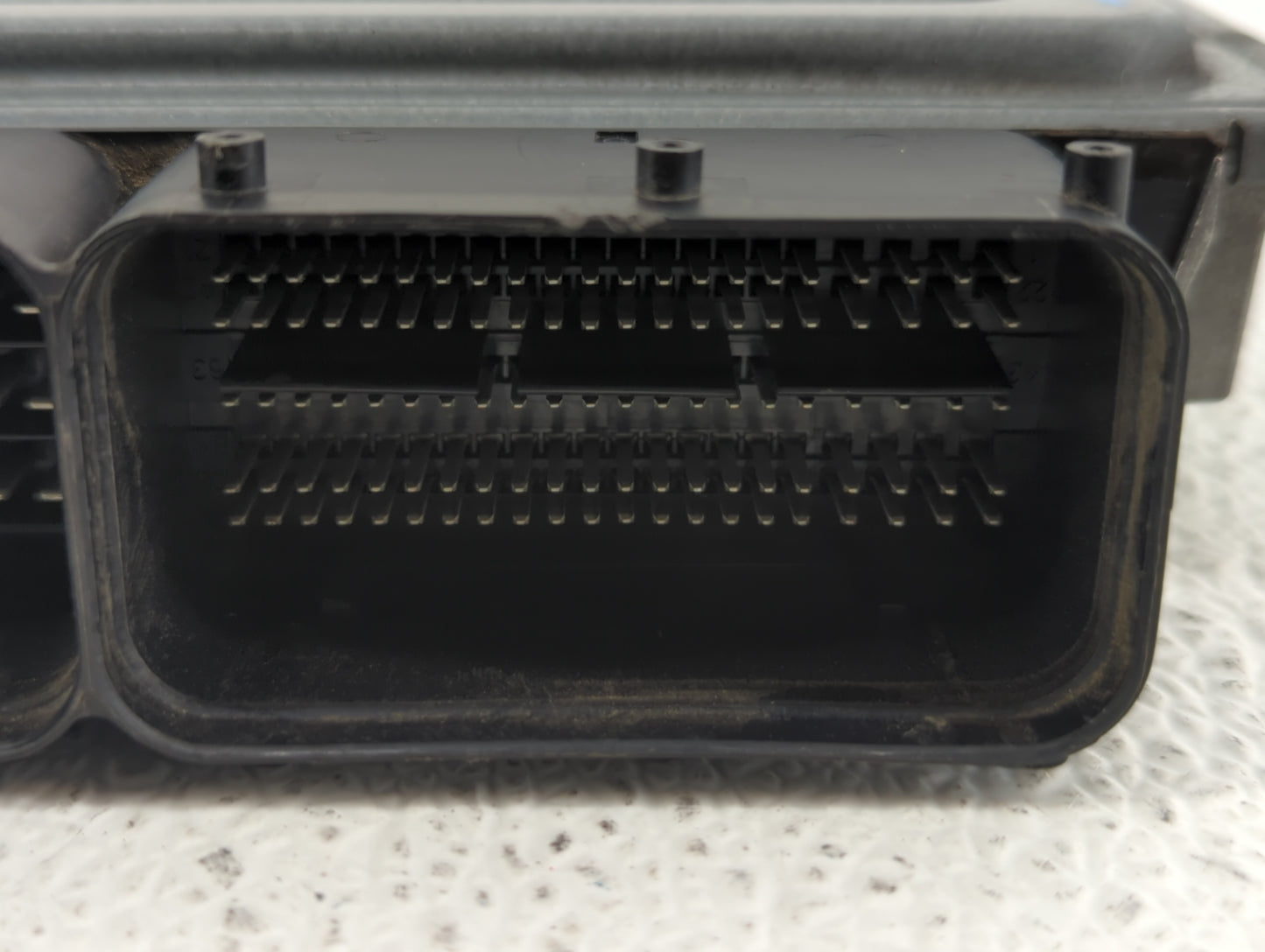 2015 Volkswagen Passat PCM Engine Control Computer ECU ECM PCU OEM P/N:06K 906 071 K Fits OEM Used Auto Parts - Oemusedautop