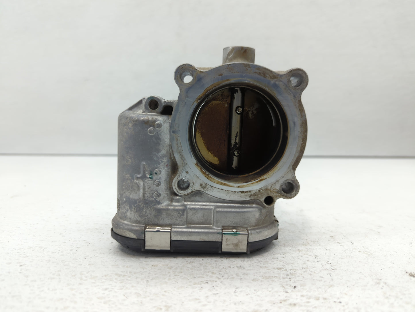2014-2017 Volkswagen Passat Throttle Body P/N:06K 133 0+62 E Fits Fits 2014 2015 2016 2017 OEM Used Auto Parts - Oemusedauto